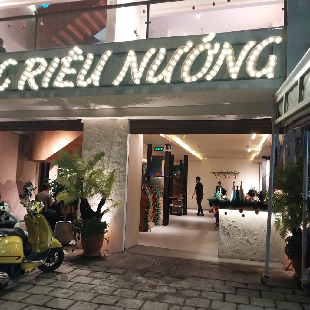 MOC rieu nuong ホーチミン１区のレストラン