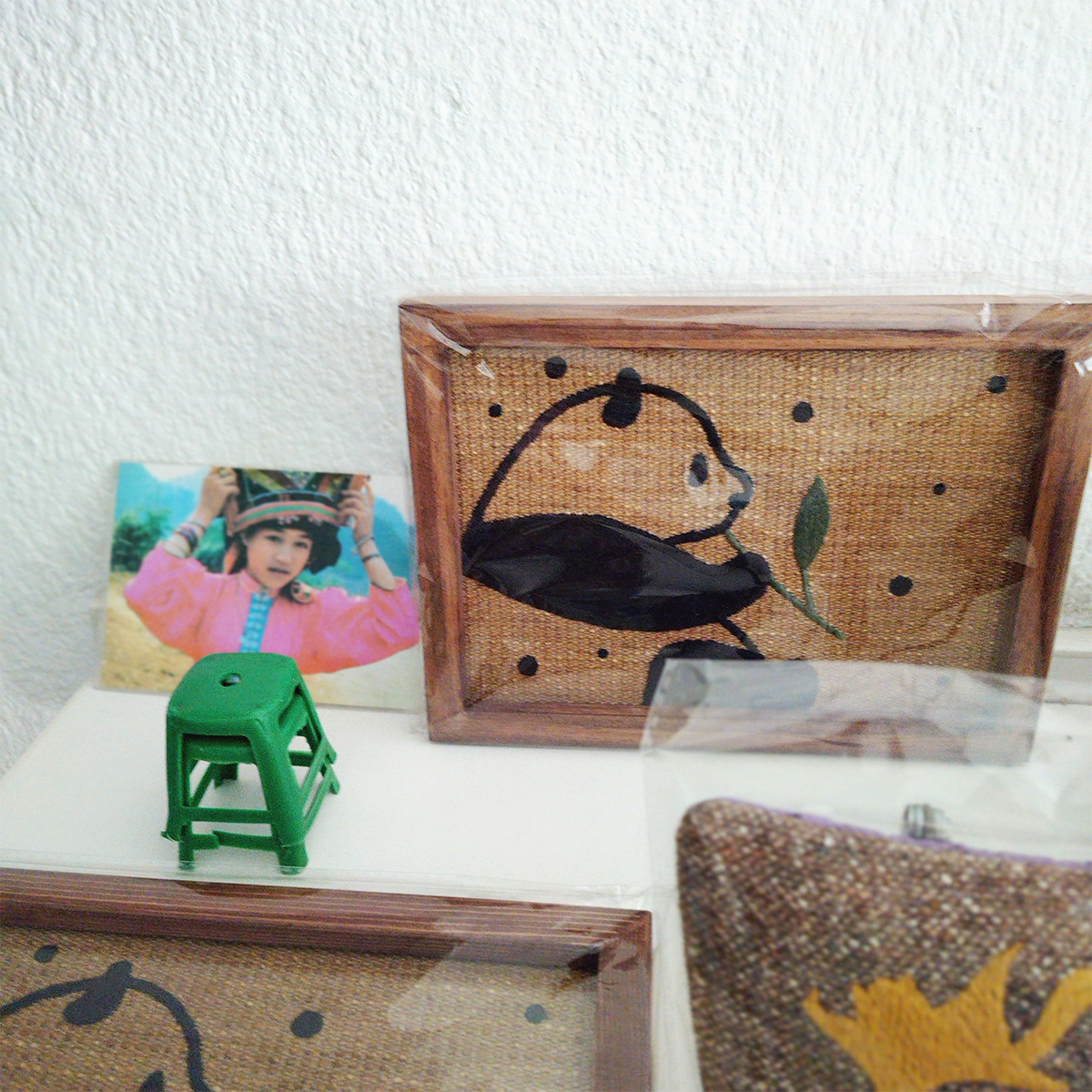 額縁とか、ペンケースとか。