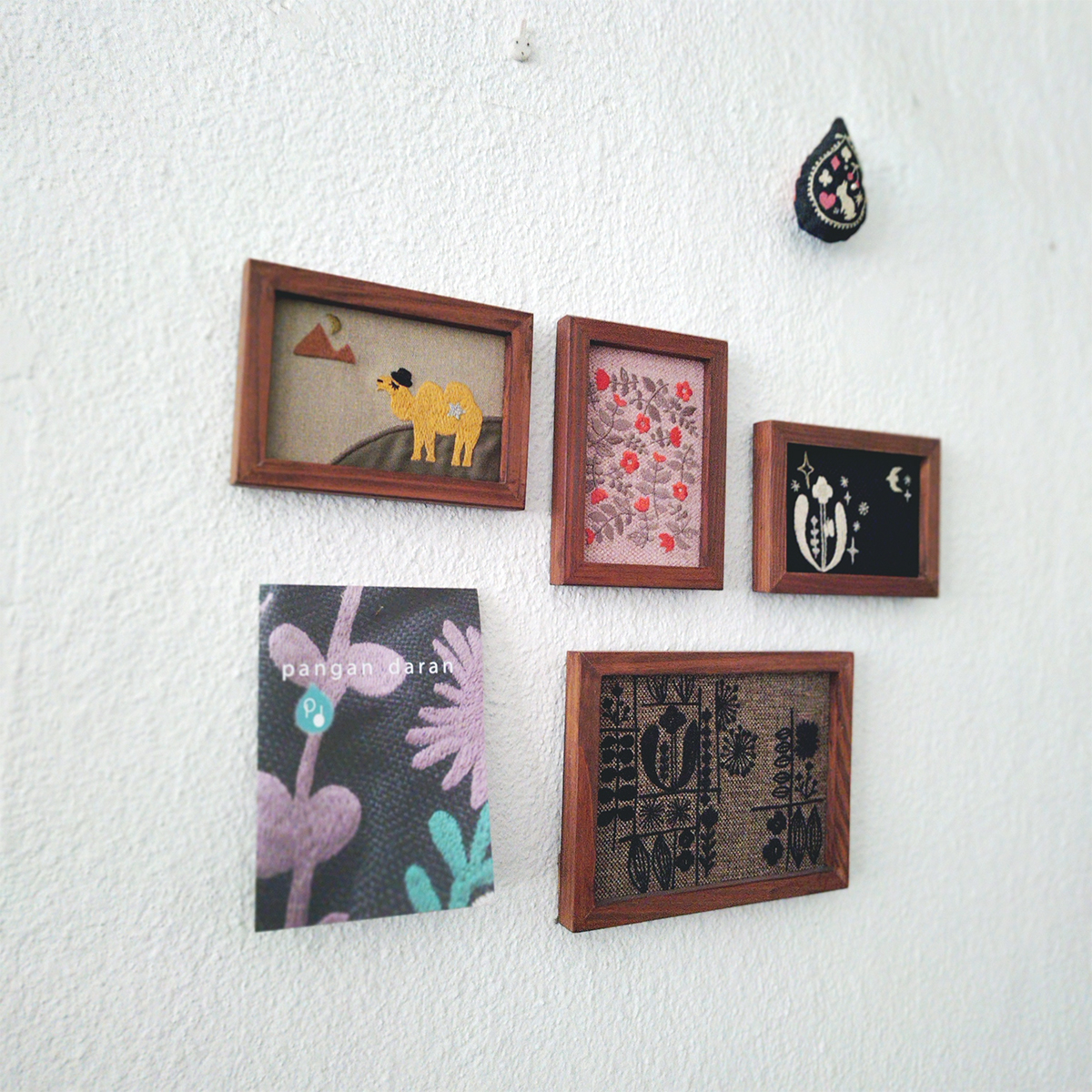 額縁とか、ペンケースとか。